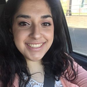 Meet your Posher, Mitzi